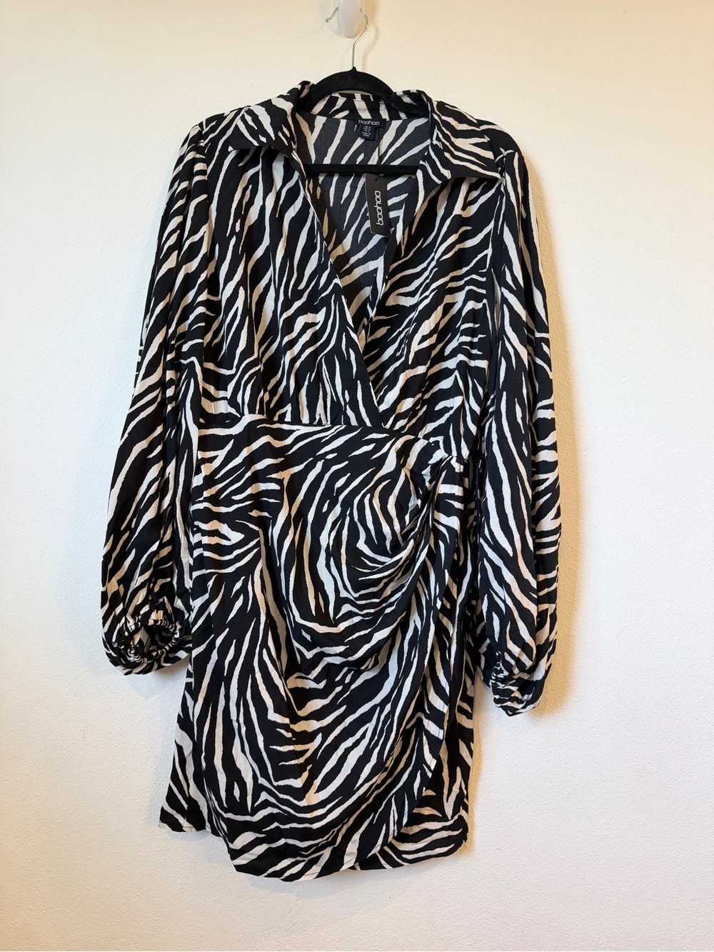 Boohoo Zebra Print Wrap Mini Dress - Black & White